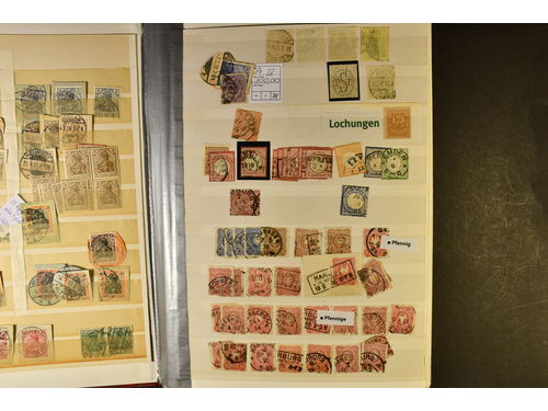 Germany, Reich. ★★/★/⊙. Large stockbook with several thousand stamps.