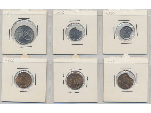 Coins, Sweden. Carl XVI Gustaf, Six coins in bronze and coppernickel, 5 and 10 öre, different errors.  .