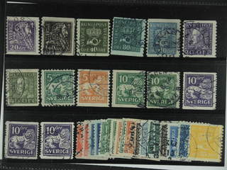 Sweden. Used 1920-34. Small coil stamps.All different, e.g. F 140Acx, 141bz, 144Acc+Ecx, …