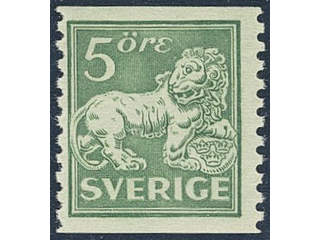 Sweden. Facit 140a ★★ , 5 öre green, type I, perf on two sides.