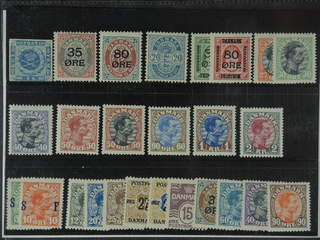 Denmark. ★ 1854-1918. All different, e.g. F 3(★), 48-49, 60, 122-23, 144-45, 150b, …