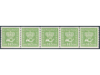 Sweden. Facit 174b ★★, 145 öre yellow-green on white paper in superb strip of five.