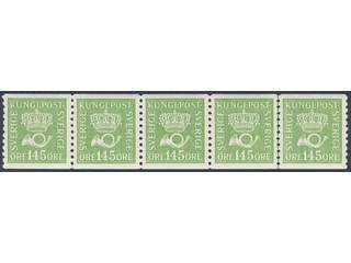 Sweden. Facit 174b ★★, 145 öre yellow-green on white paper in superb strip of five.