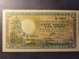 South Africa 5 pounds 3.4.1944, F-VF nålstick