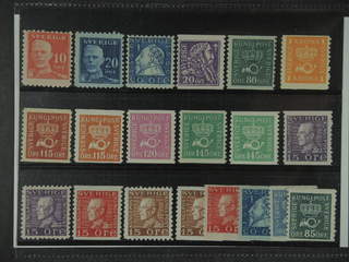 Sweden. ★★ 1920-36. Small coilstamps. All different, e.g. F 149C, 151C, 650, 152C, 153, …