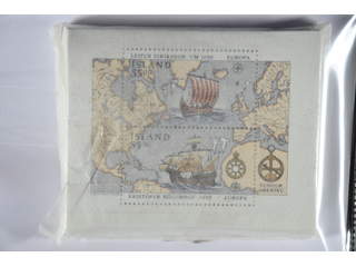 Iceland. Facit 799–800B ★★, 1992 Europa, discovery of America. 100 sheets in packet. …