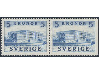 Sweden. Facit 332CB ★★, 1941 The Royal Castle 5 Kr pair 4+3. Bend in the perforation. …