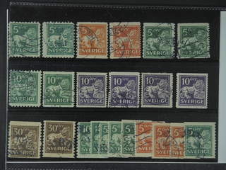 Sweden. Used 1920–34. Standing Lion. All different, e.g. F 140C+Ccx, 141bz, 142Ecxz, …