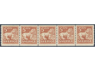 Sweden. Facit 142Aa ★★/★ , 5 öre brown-red, type II in very fine strip of five. One …