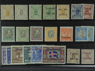 Iceland. ★ 1876-1930. Officials. All different, e.g. F 4, 8, 11, 19, 21v1, 24v2, 31, 39, …