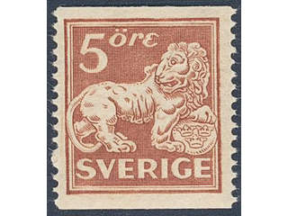 Sweden. Facit 142Ecc ★★ , 5 öre brown-red, type II, perf 13 with inverted wmk lines.