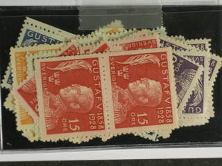 Sweden. ★ 1928. 1928 GV 70 years. 13 sets and also with sheets of four. Mostly good …
